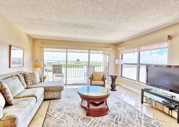Sea Club #405 - Manatee Zone * Clearwater Beach