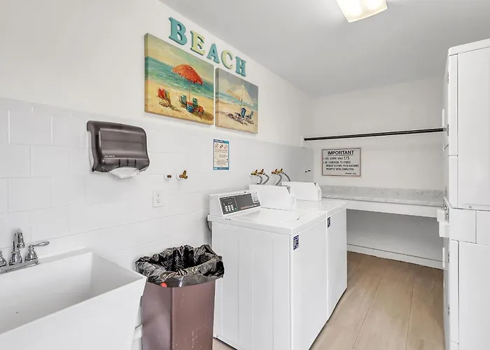 Sea Club #405 - Manatee Zone Holiday home *